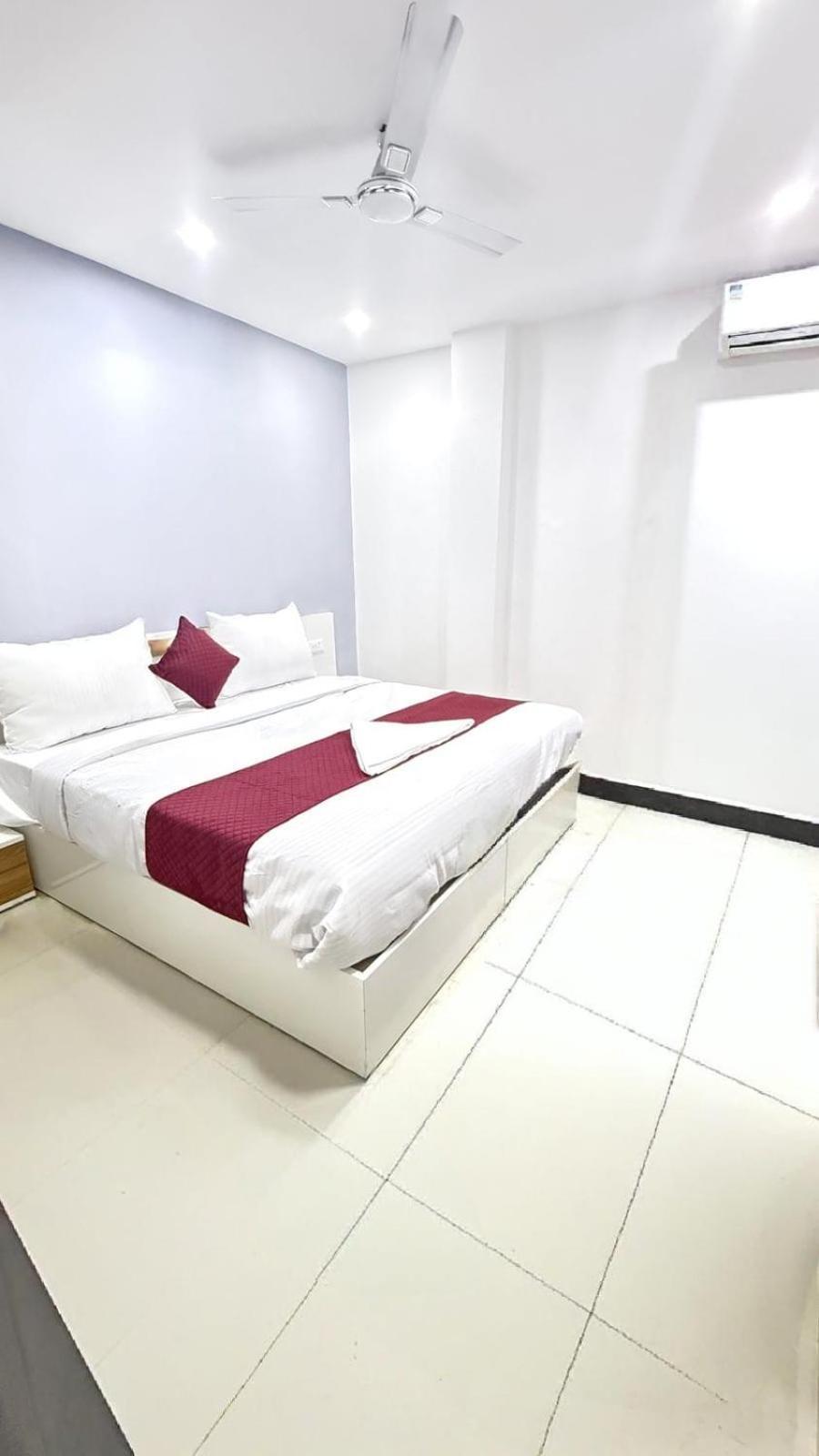 Modern Town Otel Yeni Delhi Dış mekan fotoğraf